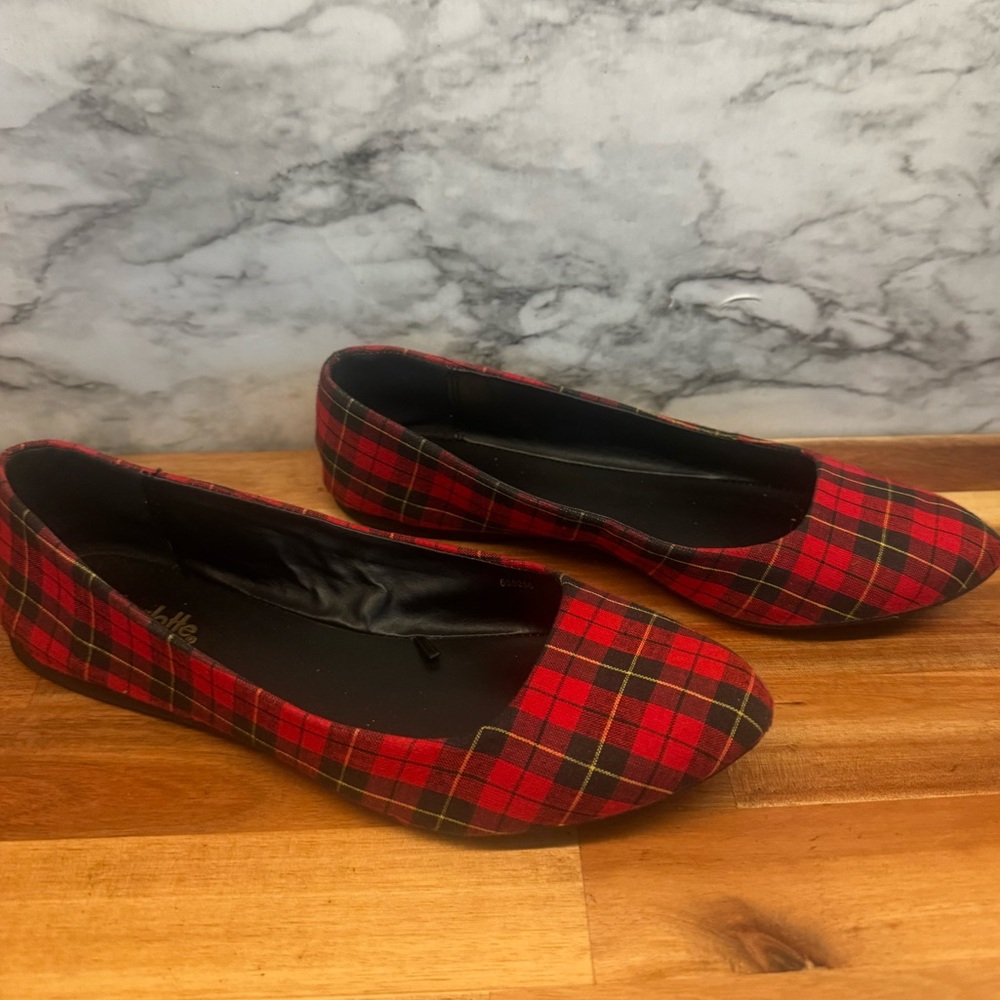 Charlotte Russe Red & Black Plaid Ballet Flats
